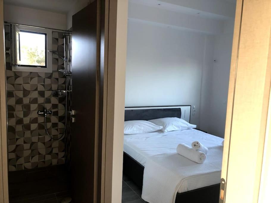 Eleni Appartement Kokkinos Pirgos Buitenkant foto